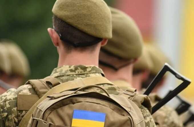 ЗСУ запускають мотиваційні контракти для 18-25-річних українців: деталі