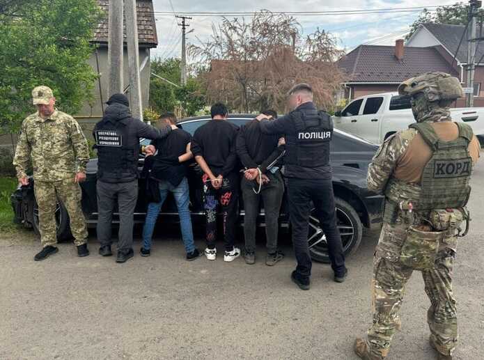 На Закарпатті викрито канал переправлення чоловіків до ЄС, — прикордонники