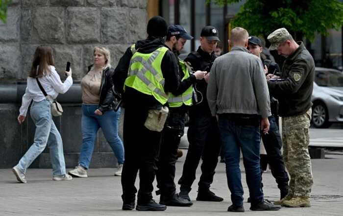 Частина українців можуть втратити бронь від мобілізації після 28 травня, — Мінекономіки