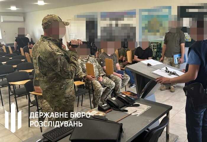 На Івано-Франківщині викрили схему розкрадання пального, призначеного для ЗСУ