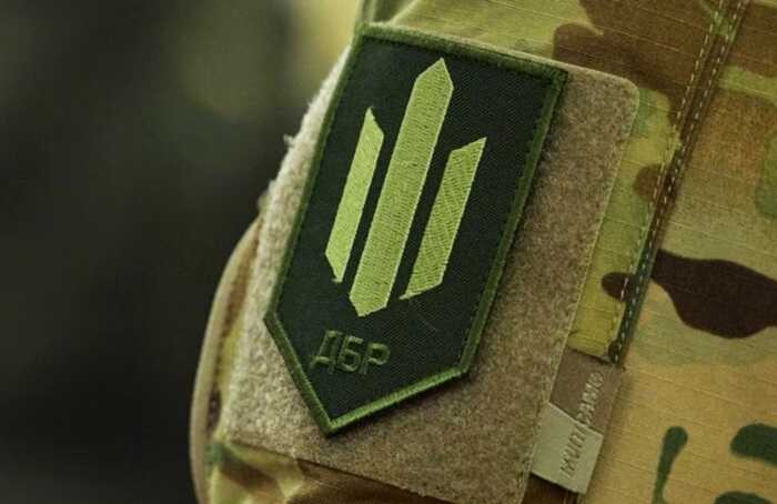 Командир частини на Чернігівщині організував фіктивний «командний пункт» заради незаконних виплат, — ДБР